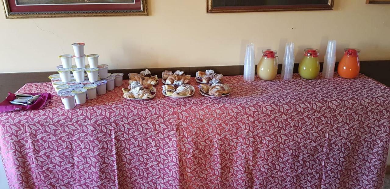Hotel Rosy Battipaglia Zewnętrze zdjęcie